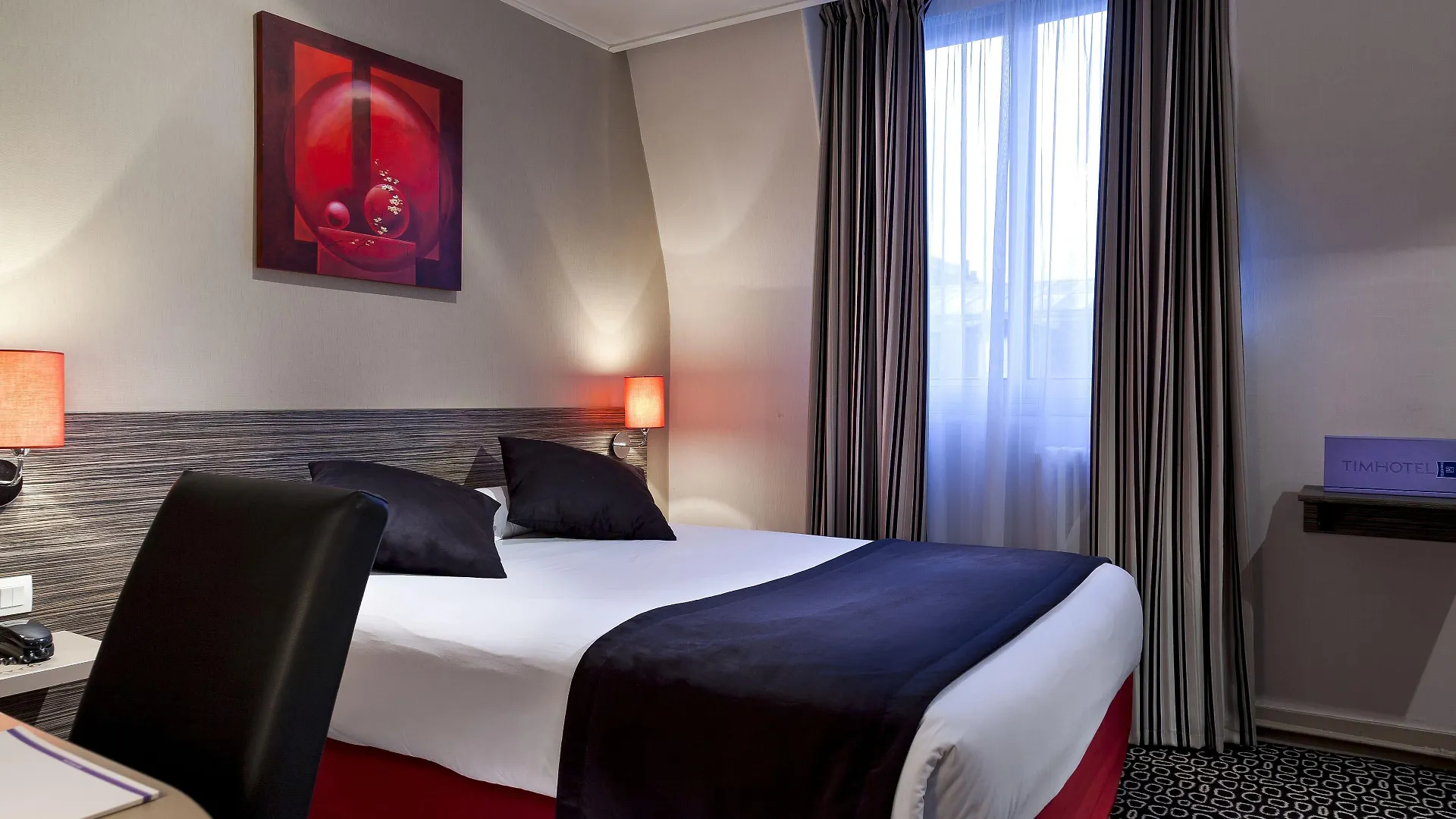15 Romantic Hotels in Montparnasse That Couples Keep Coming Back To