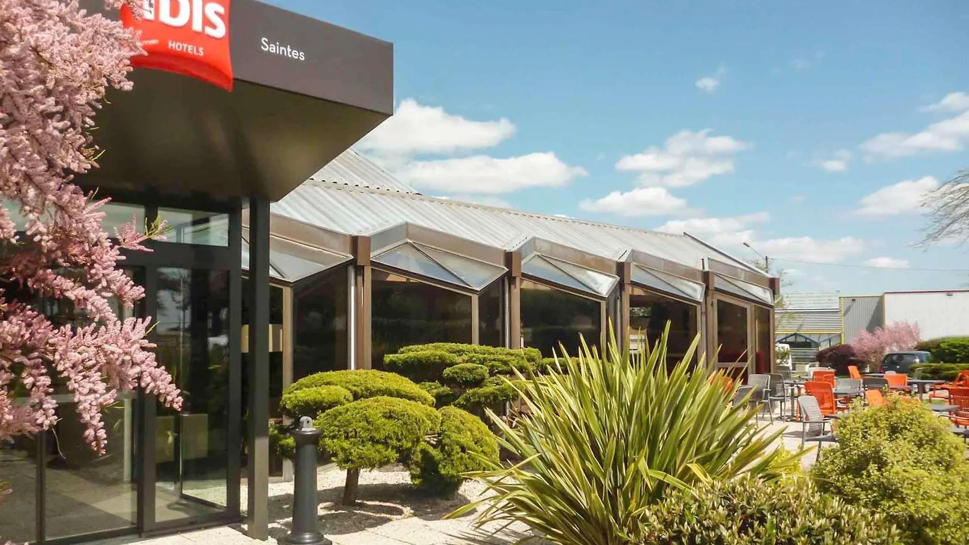 7 Smart Ibis Hotels in South of France Worth Booking