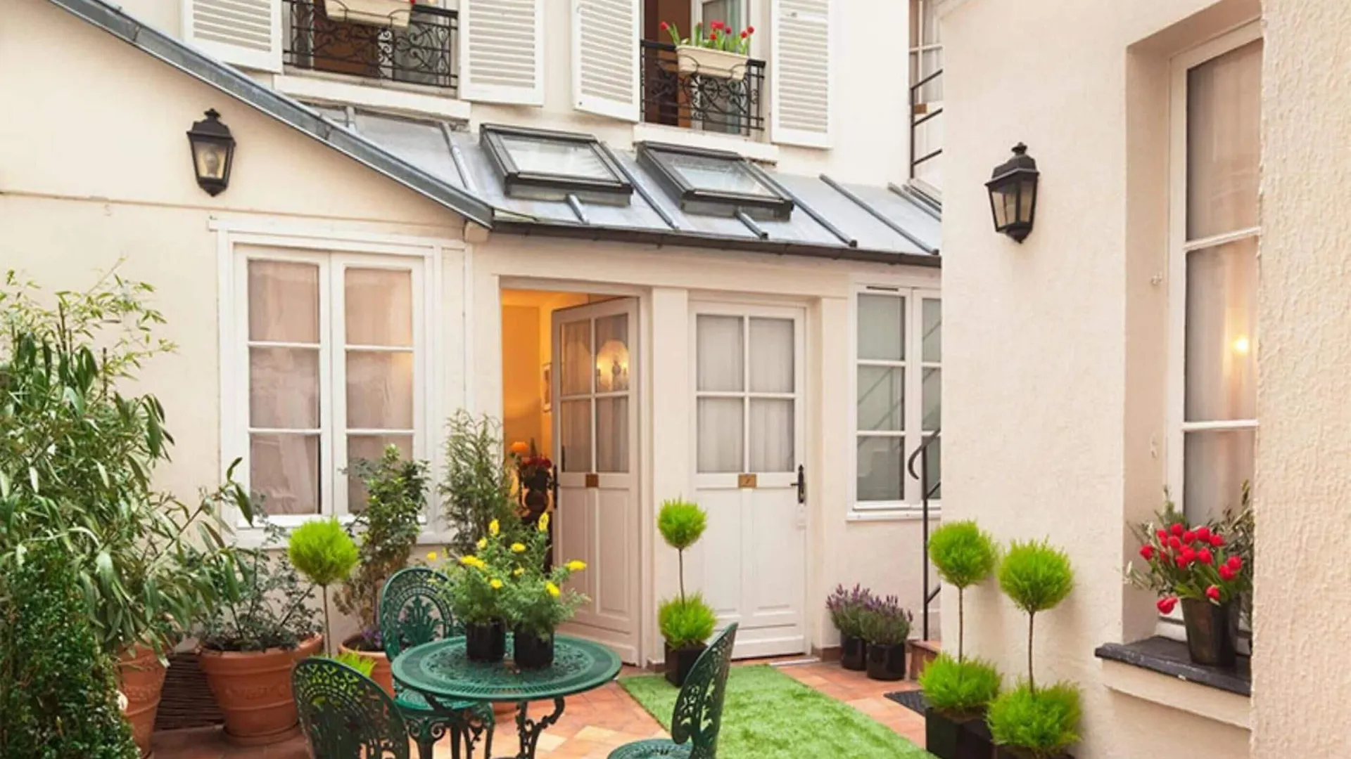 6 Budget Hotels Near Seine River Worth Booking