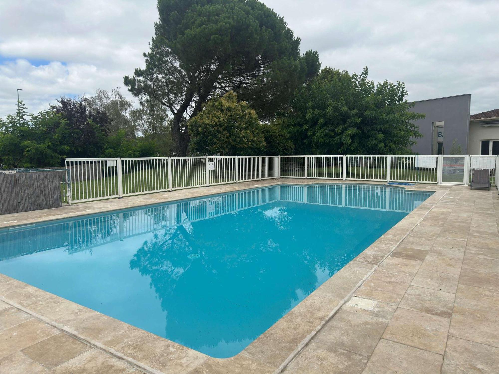 4 Family Hotels Close to Cinéma A.B.C in Cahors